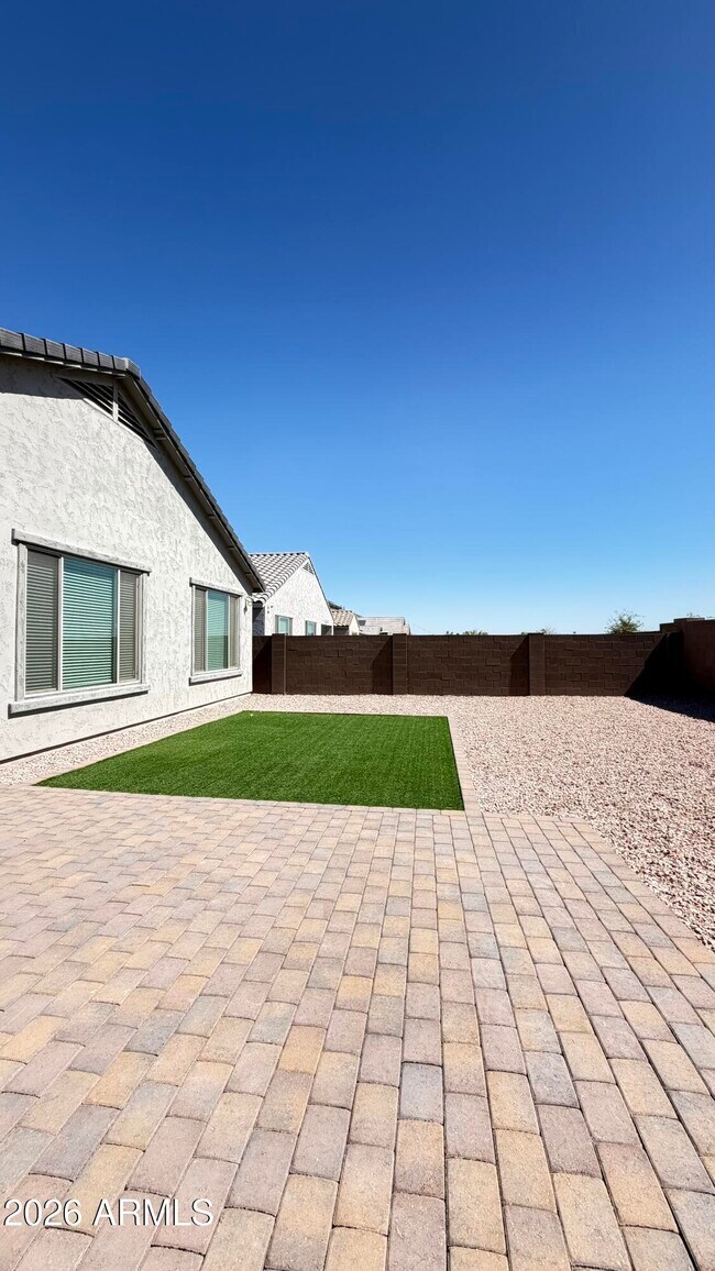 Building Photo - 8529 S 67th Dr