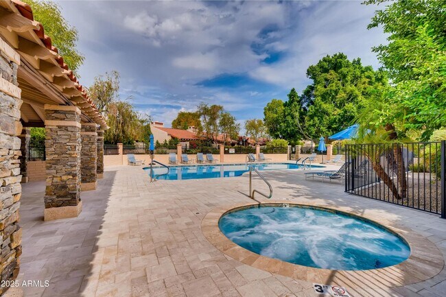 Building Photo - 8556 N 84th St