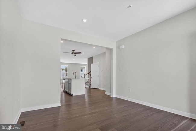 Building Photo - 8005 Milltown Cir