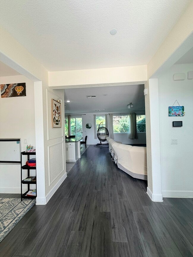 Building Photo - 2276 Acero Ct