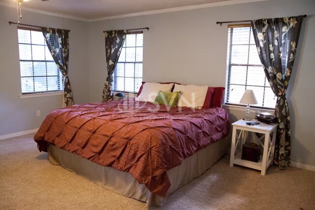 Building Photo - 662 Ridgewood Dr