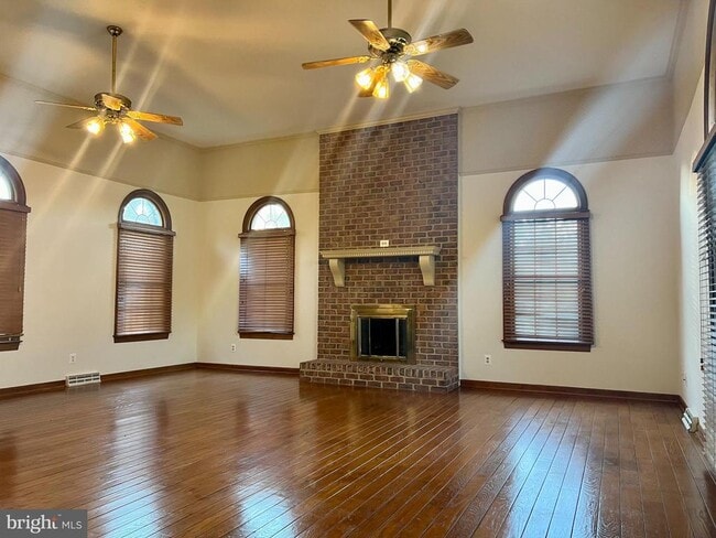 Building Photo - 6440 Hunting Springs Pl