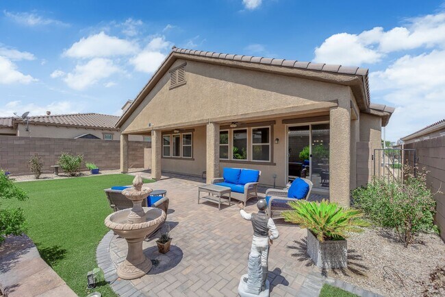 Building Photo - 279 Via San Gabriella