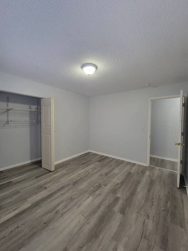 Building Photo - 310 Lawson Ave E