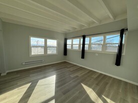 Building Photo - 2082 167th Ave
