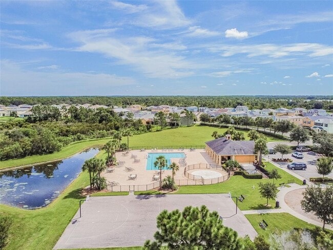 Building Photo - 5667 Chorleywood Ln