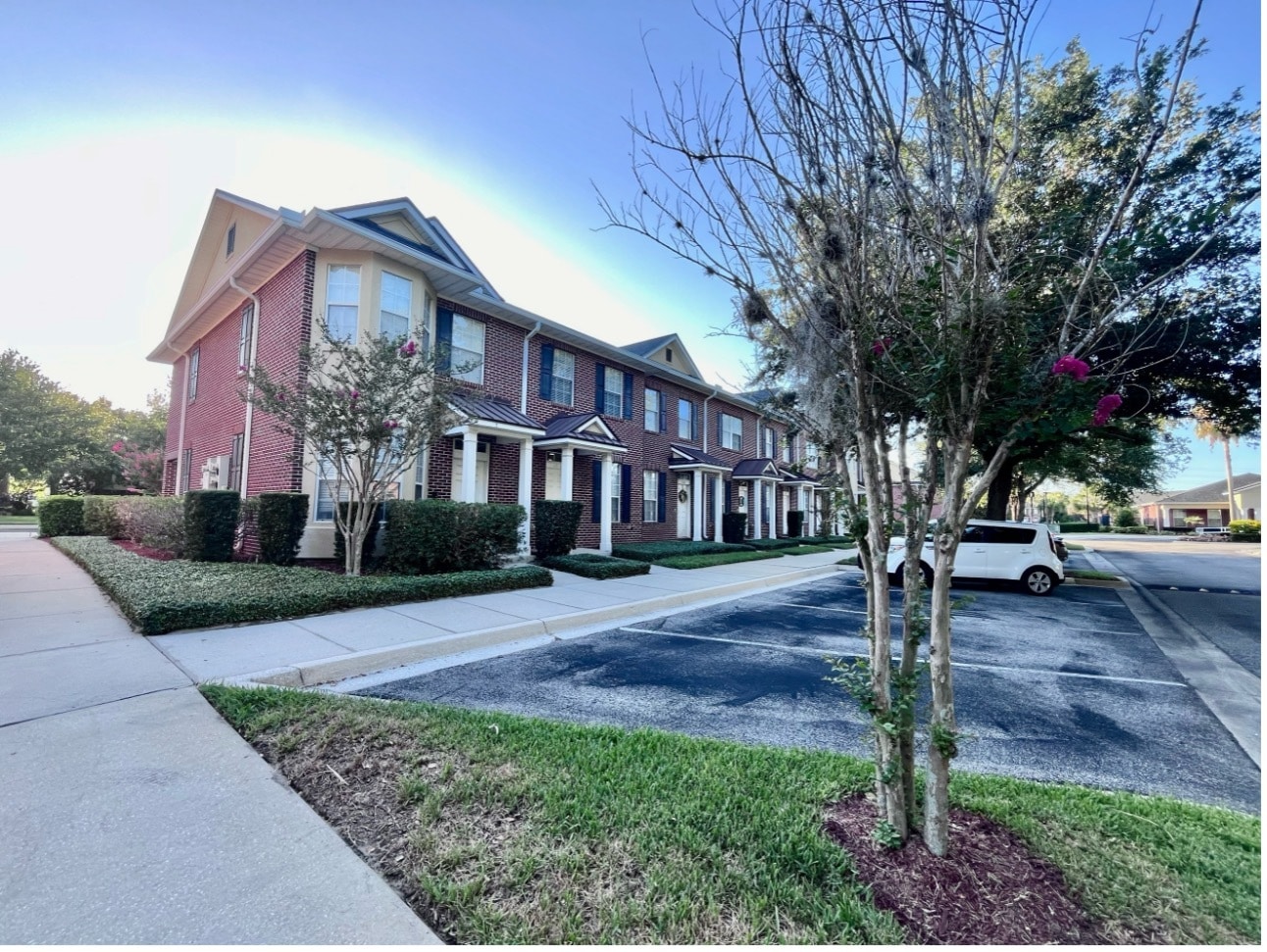 Building Photo - 1514 Fieldview Dr