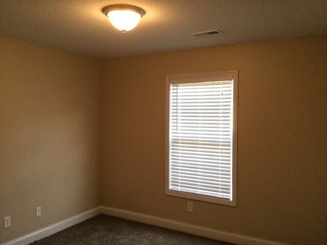 Building Photo - 5824 Beaver Run Ln