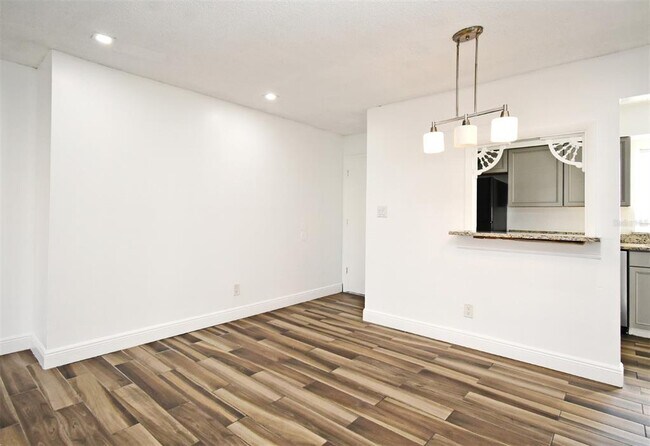 Building Photo - 3057 Aaron Burr Ave