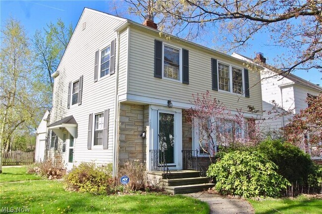 Primary Photo - 4050 Silsby Rd