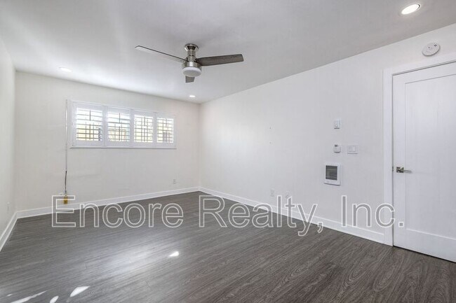 Building Photo - 4070 Illinois St