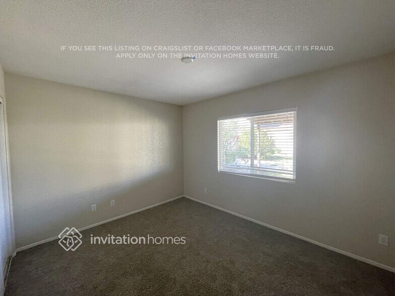 Building Photo - 1529 Granville Way