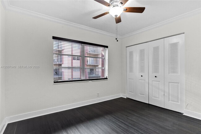 Building Photo - 13715 Kendale Lakes Cir