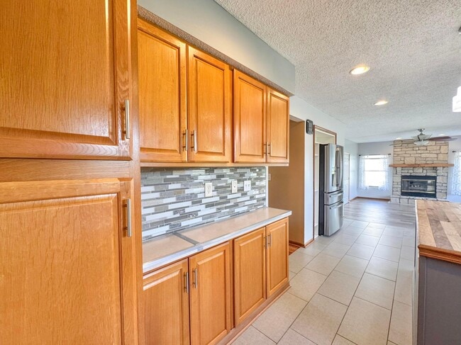 Building Photo - 2598 Hoover Crossing Way