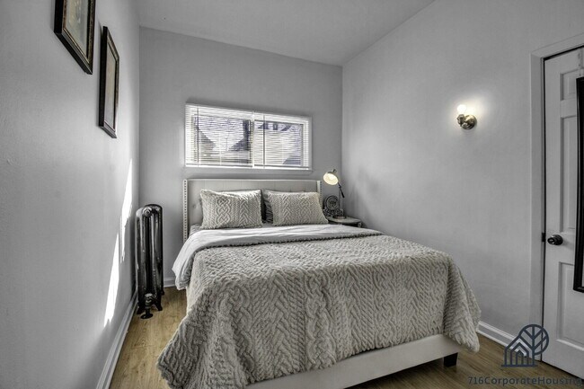Building Photo - Furnished 2-Bedroom First-Floor Apartment Near Elmwood Village