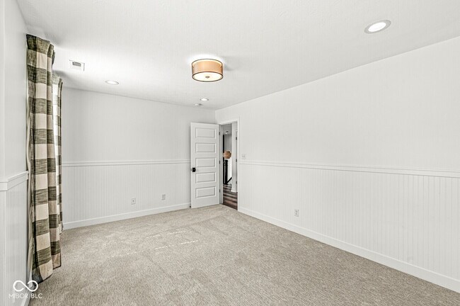 Building Photo - 4852 Havenwood Dr