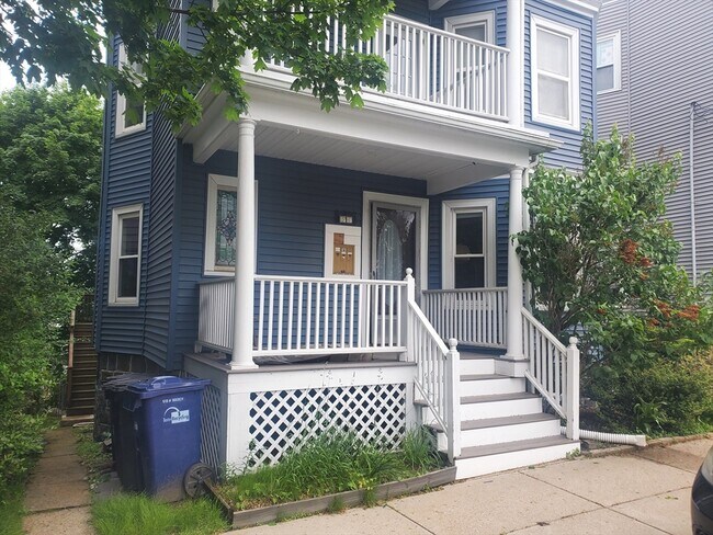 Building Photo - 56 Percival St