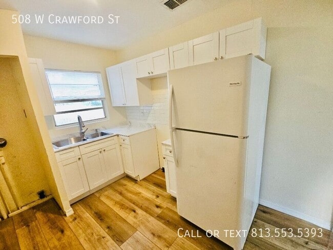 Building Photo - 508 W Crawford St