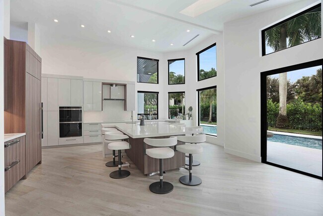 Building Photo - 3012 NW 61st St