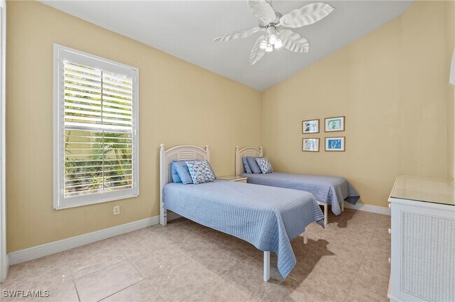 Building Photo - 975 Tivoli Ct