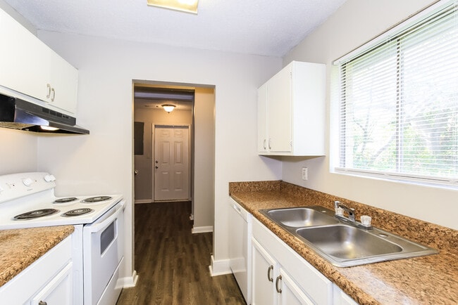 Building Photo - Cute 3 Bedroom in Augusta