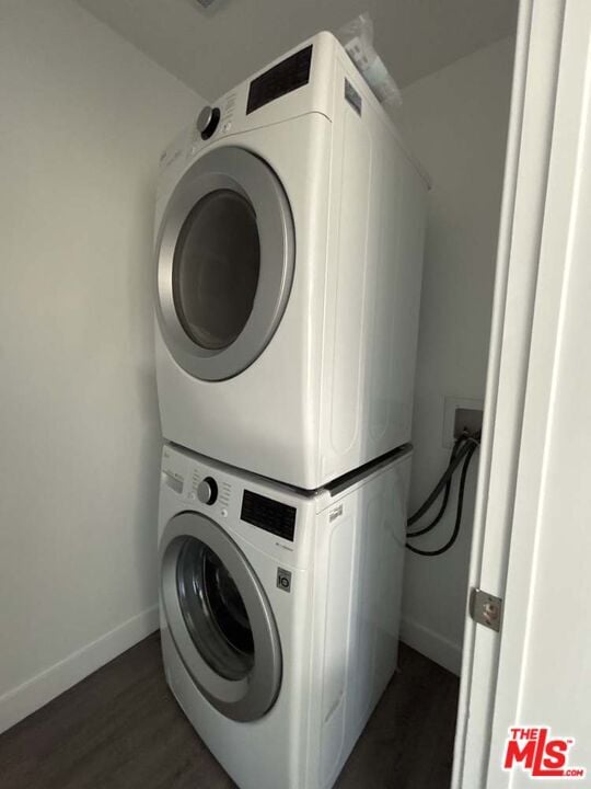 Building Photo - 915 Broadway St