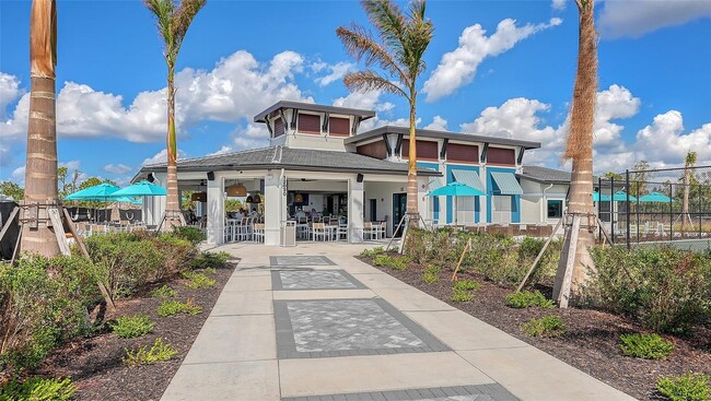 Building Photo - "Spacious 3-Bed with 2 Baths Condo in Prime Venice Location"