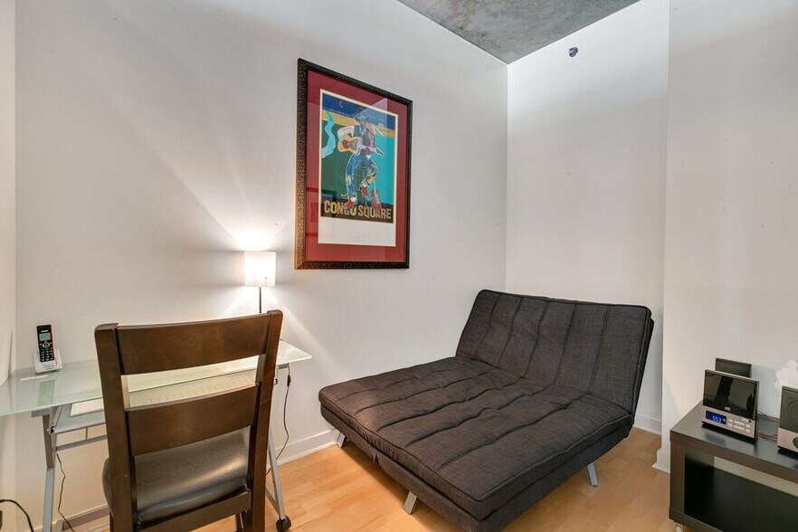 Building Photo - 1325 Stout St