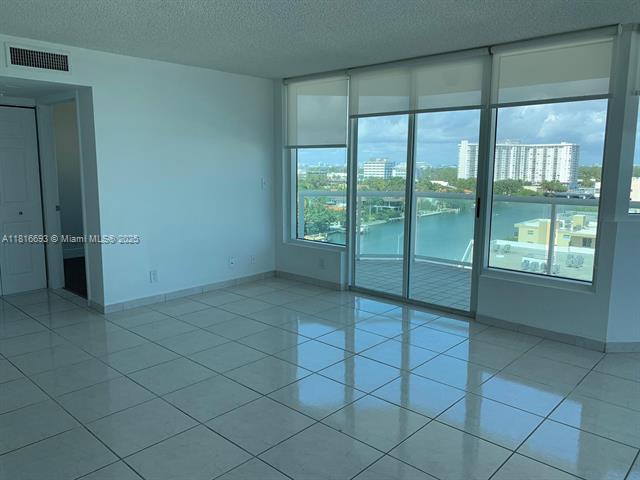 Building Photo - 1300 S Miami Ave