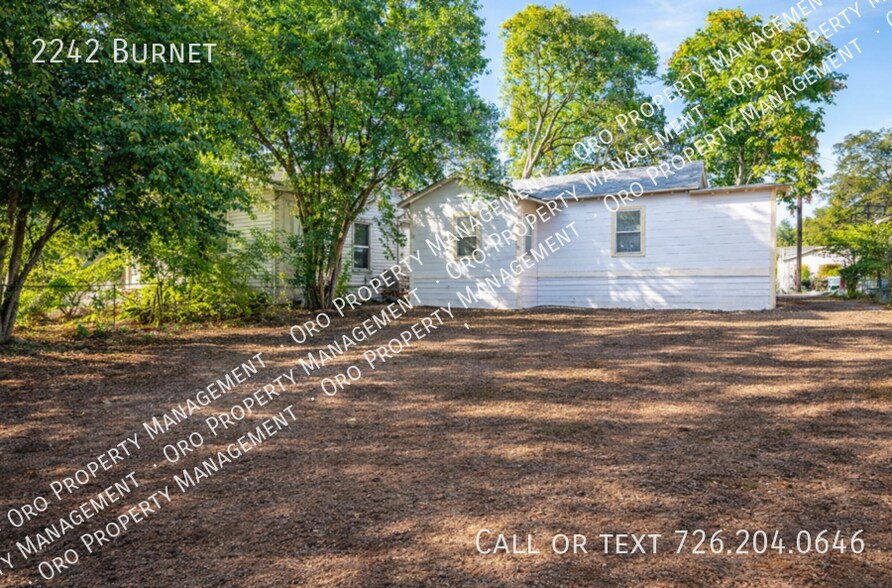 Building Photo - 2242 Burnet-