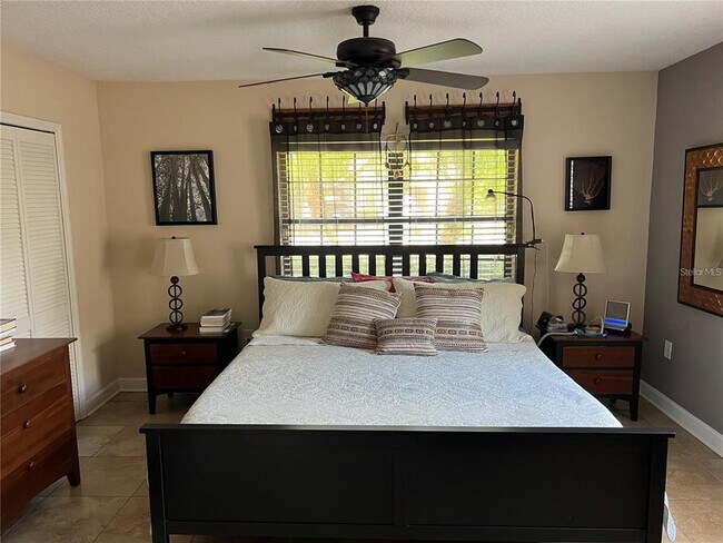 Building Photo - 540 Central Ave