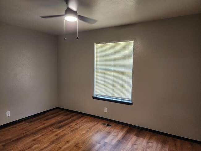Building Photo - 2429 NW 110th St