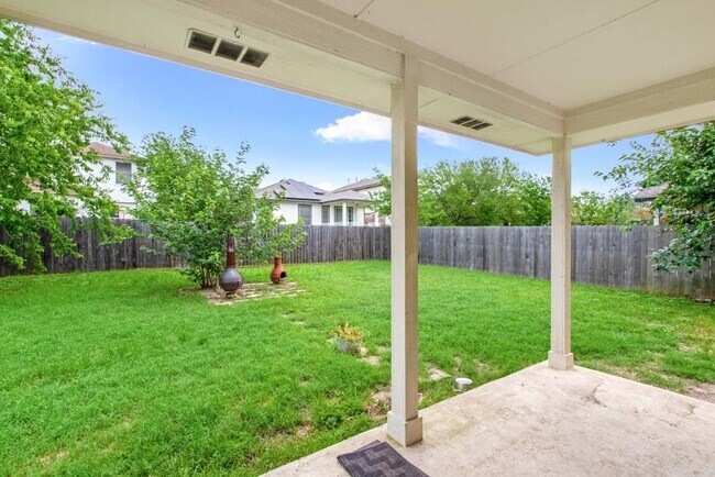 Building Photo - 1810 W Pflugerville Pkwy