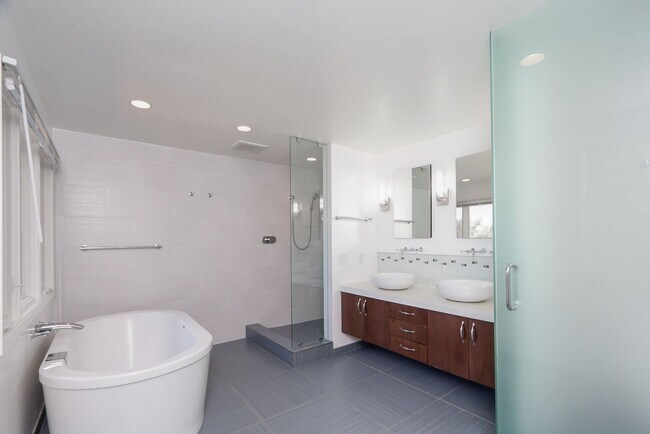 Building Photo - 4BR/3BA Diamond Heights View Home with EV Charger, Wine Cellar & 2-Car Garage | YouTube Tour