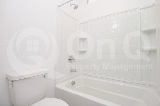Building Photo - 670 S Jacana Ln