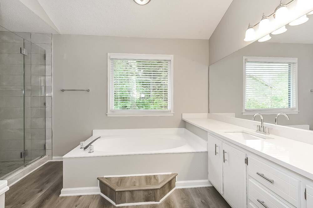 Building Photo - 2151 Shillings Chase Dr