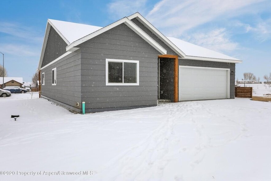 Exterior of house - 340 Lake View Rd