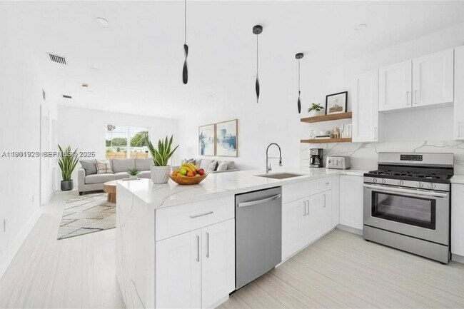 Building Photo - 10745 SW 217th St