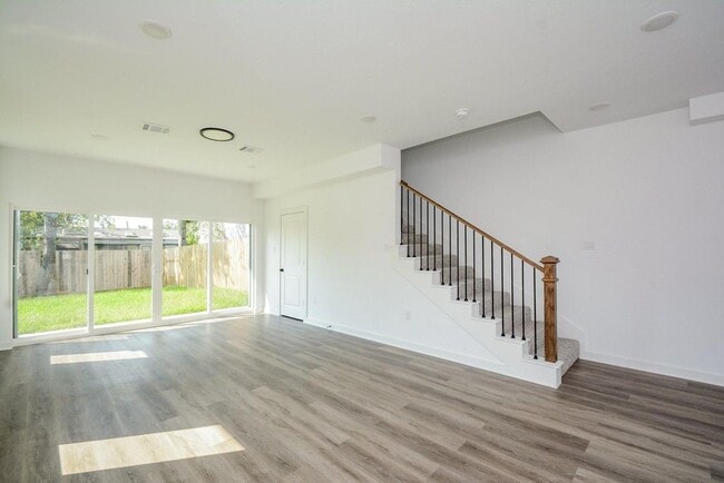 Building Photo - 4358 Clover St