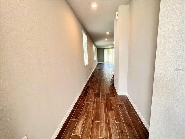 Building Photo - 981 Rivers Crossing St