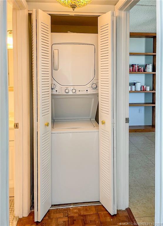 Building Photo - 10680 S Ocean Dr