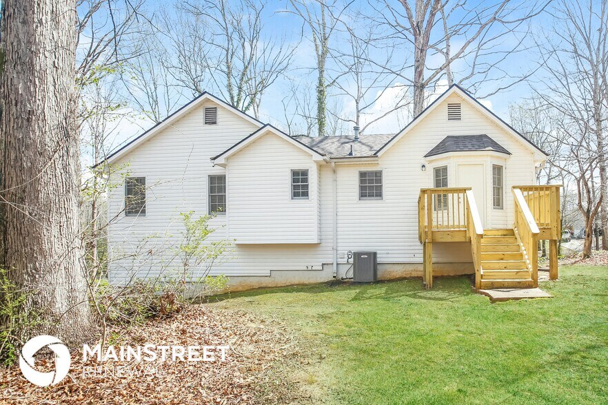 Building Photo - 258 Jamie Dr