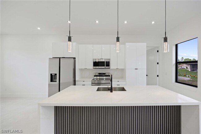 Building Photo - 3732 13th St W