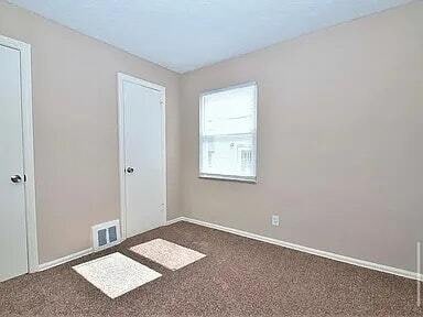 Building Photo - 12332 Park Knoll Dr