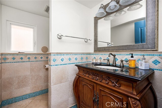 Building Photo - 6915 E Seaside Walk