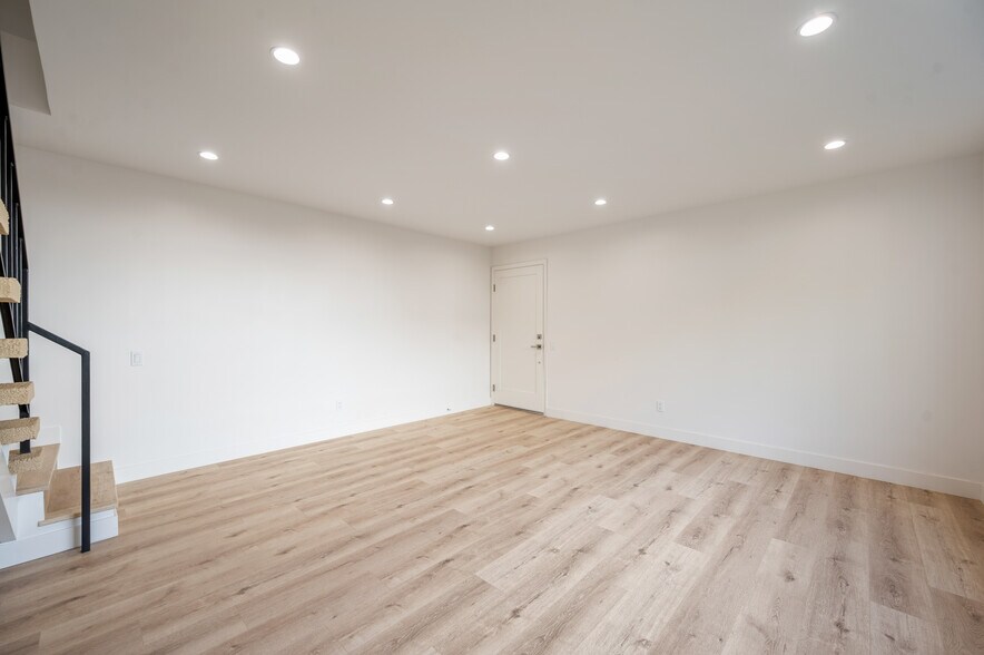 Building Photo - 4311 Eagle Rock Blvd