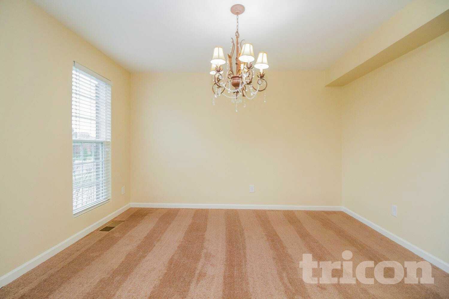 Building Photo - 771 Nelms Dr