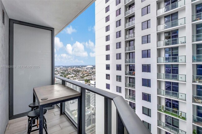 Building Photo - 55 SW 9th St