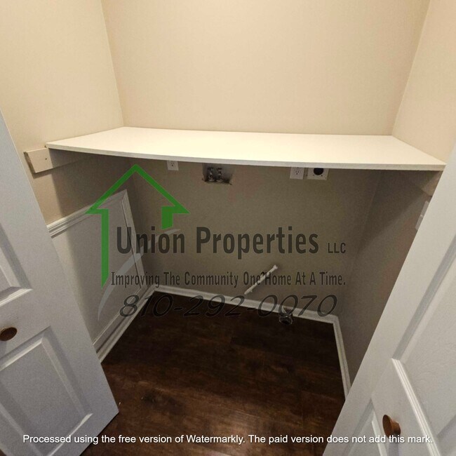 Building Photo - 4205 Vine St