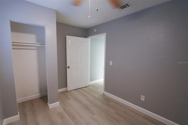 Building Photo - 1810 E 143rd Ave